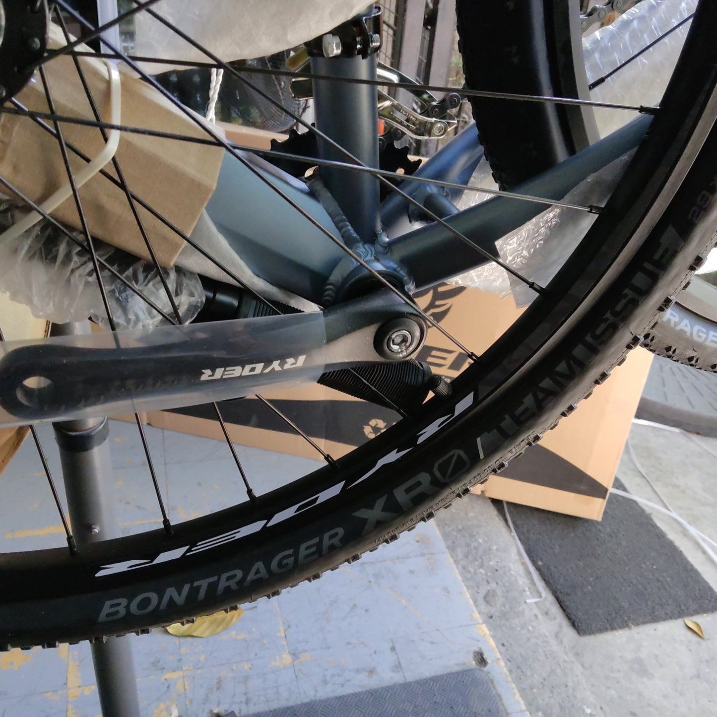 Ryder X8 2 x 9 Alivio & Tourney Hydraulic 29in MTB