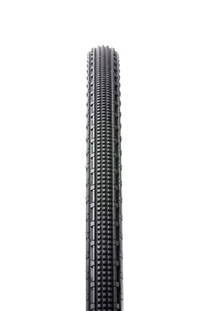Panaracer Gravelking SK Tires (Small Knobs, Gravel, Folding, Tubeless)