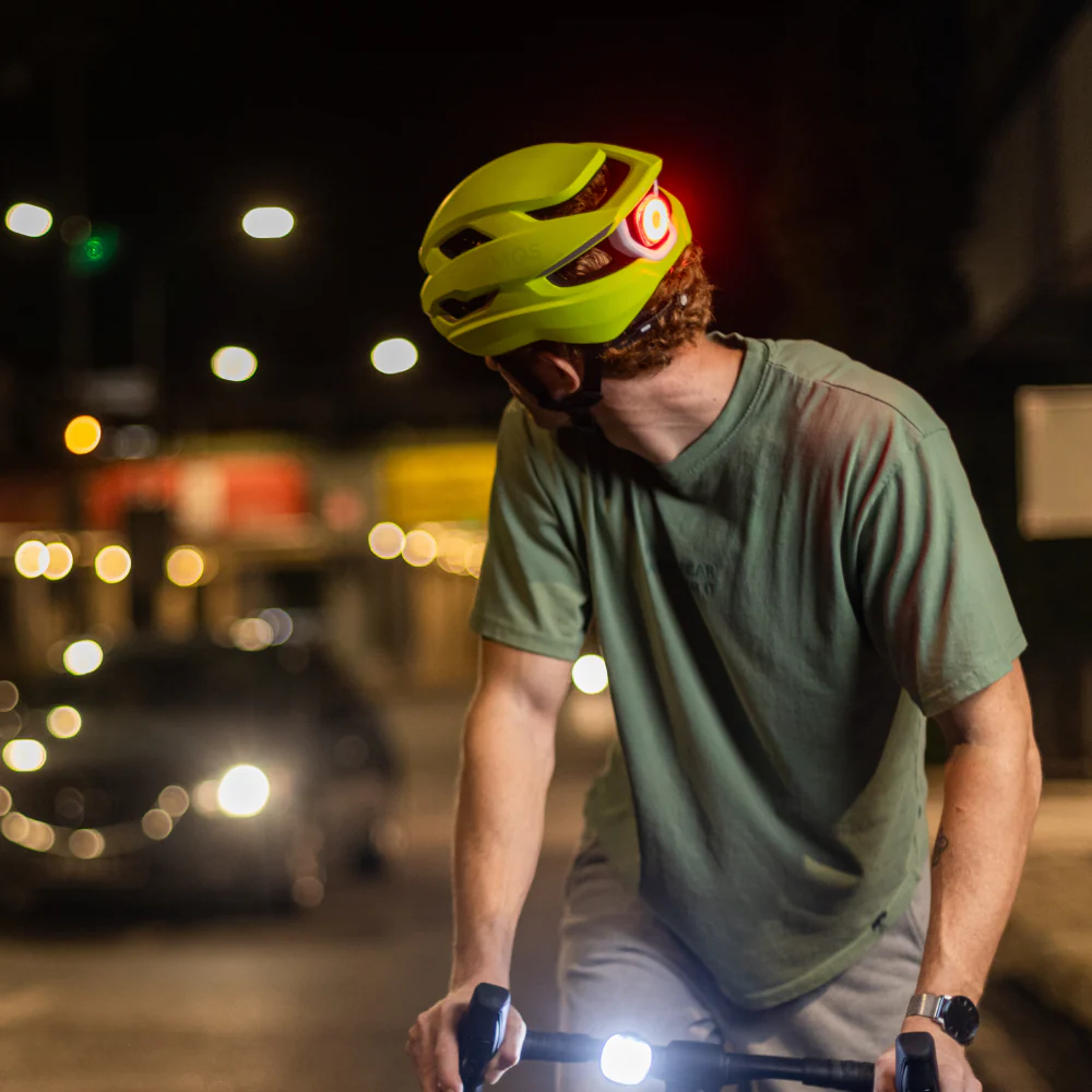 Lumos Ultra Fly helmet + Firefly light Bundle (MIPS)