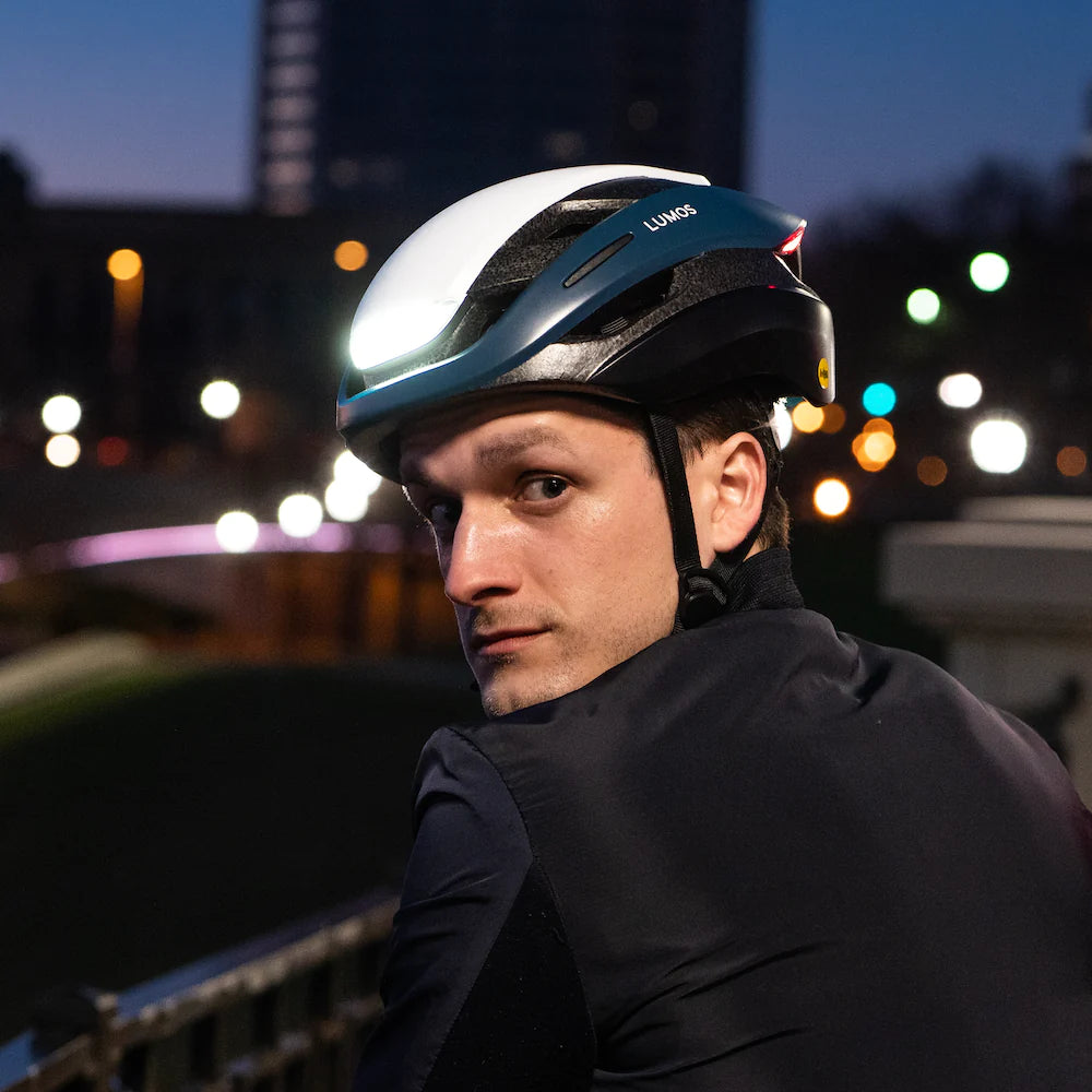 Lumos Ultra Helmet (MIPS & w/ Turn Signals)