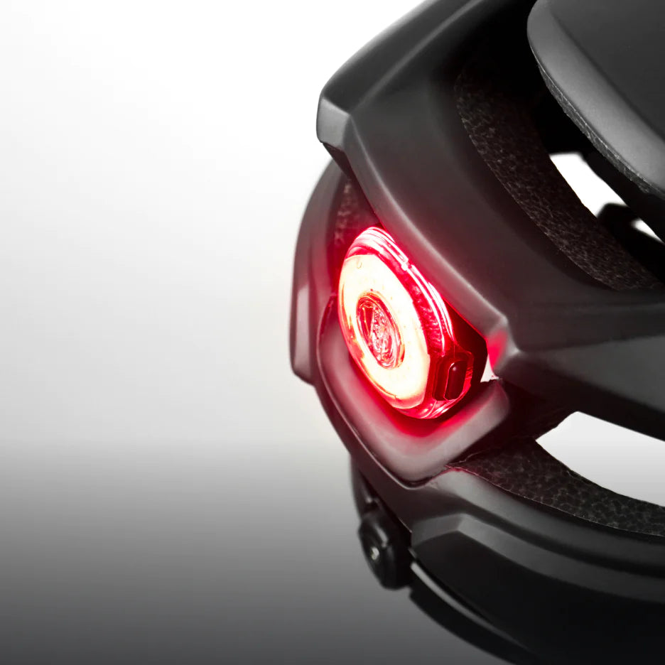 Lumos Ultra Fly helmet + Firefly light Bundle (MIPS)