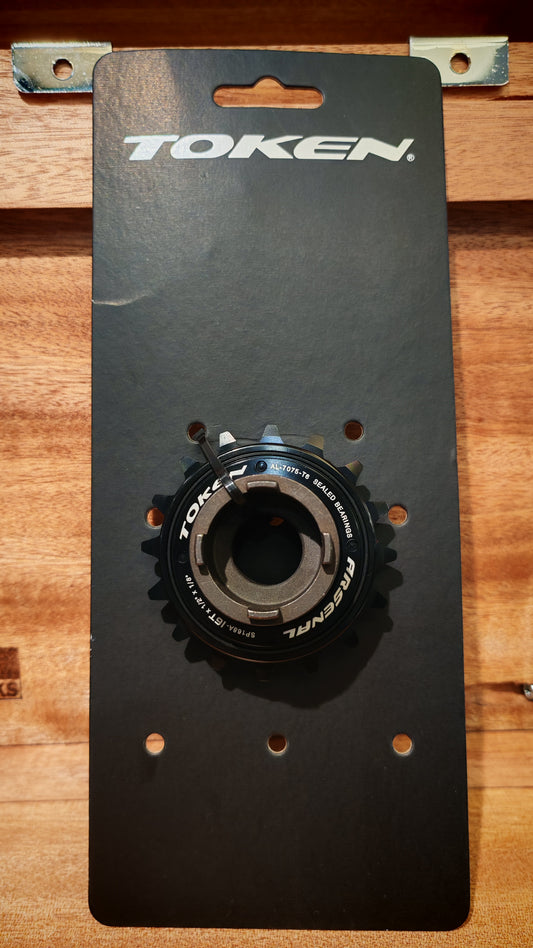 Token Shark Bite Single Speed Freewheel 16T with Four Spline Freewheel Tool