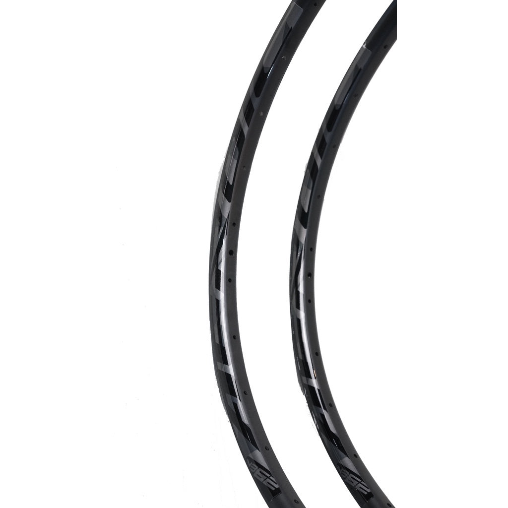 Aeroic AR-3 Rims (27.5in 32 holes TLR)