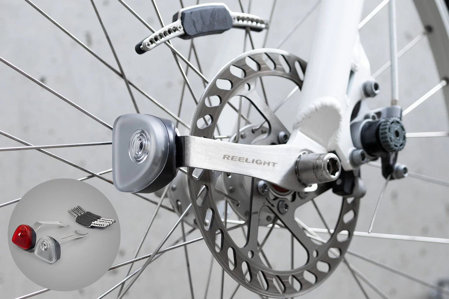 REELIGHT SL220+ReePower Set - Battery Free Bicycle Light