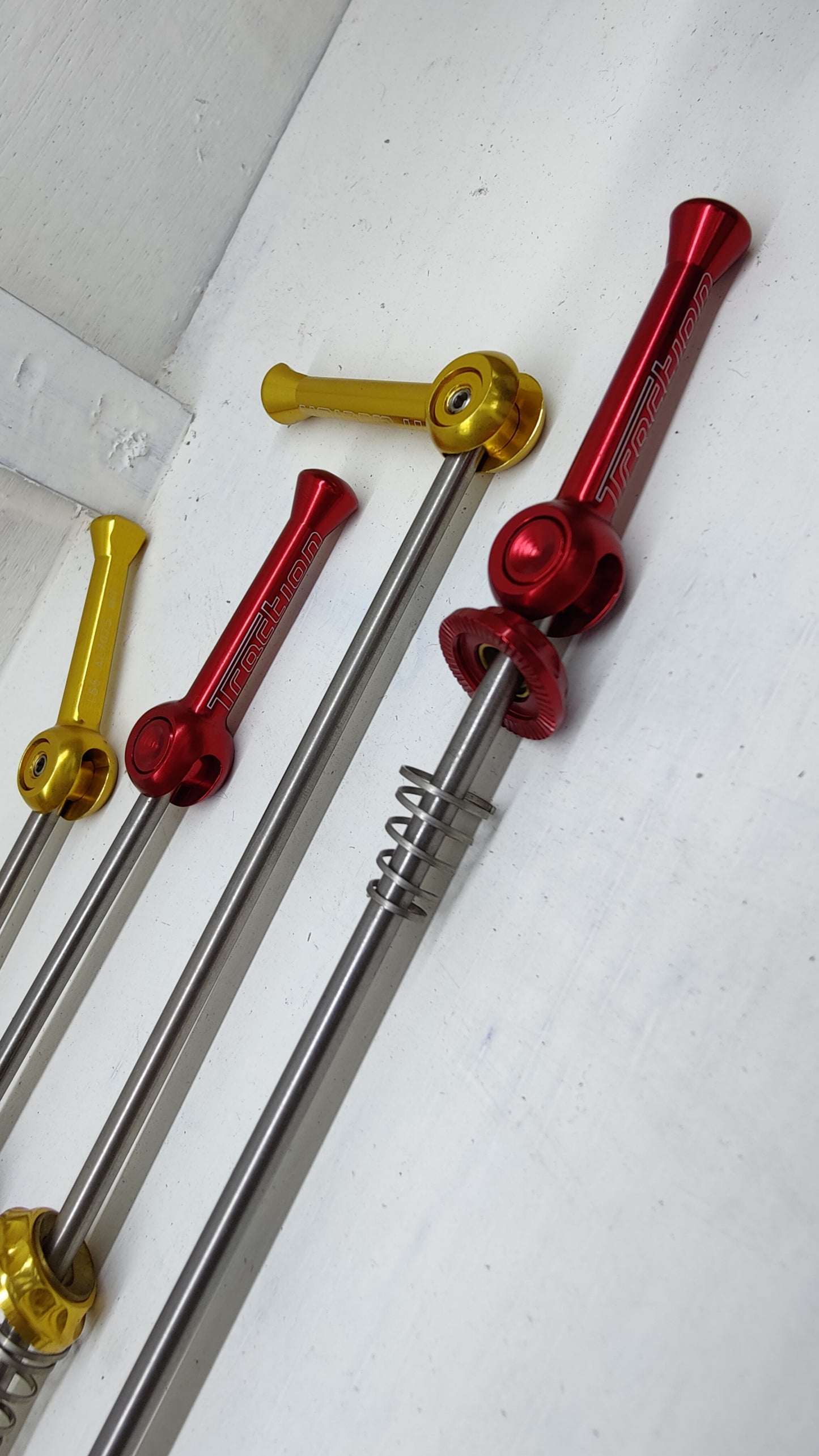 Traction Quick Release Skewer Set (F&R)