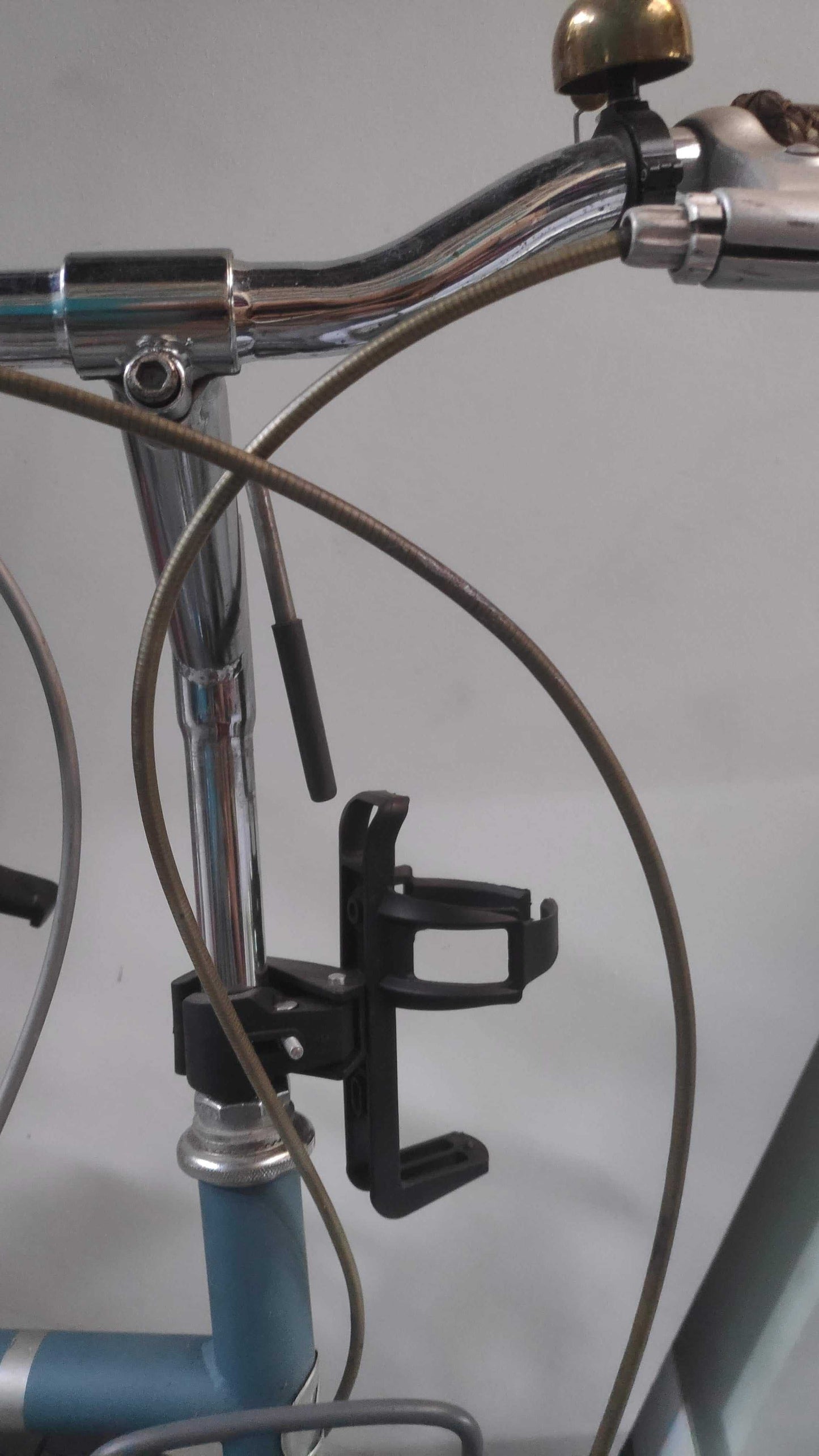 Beto Universal Bottle Cage