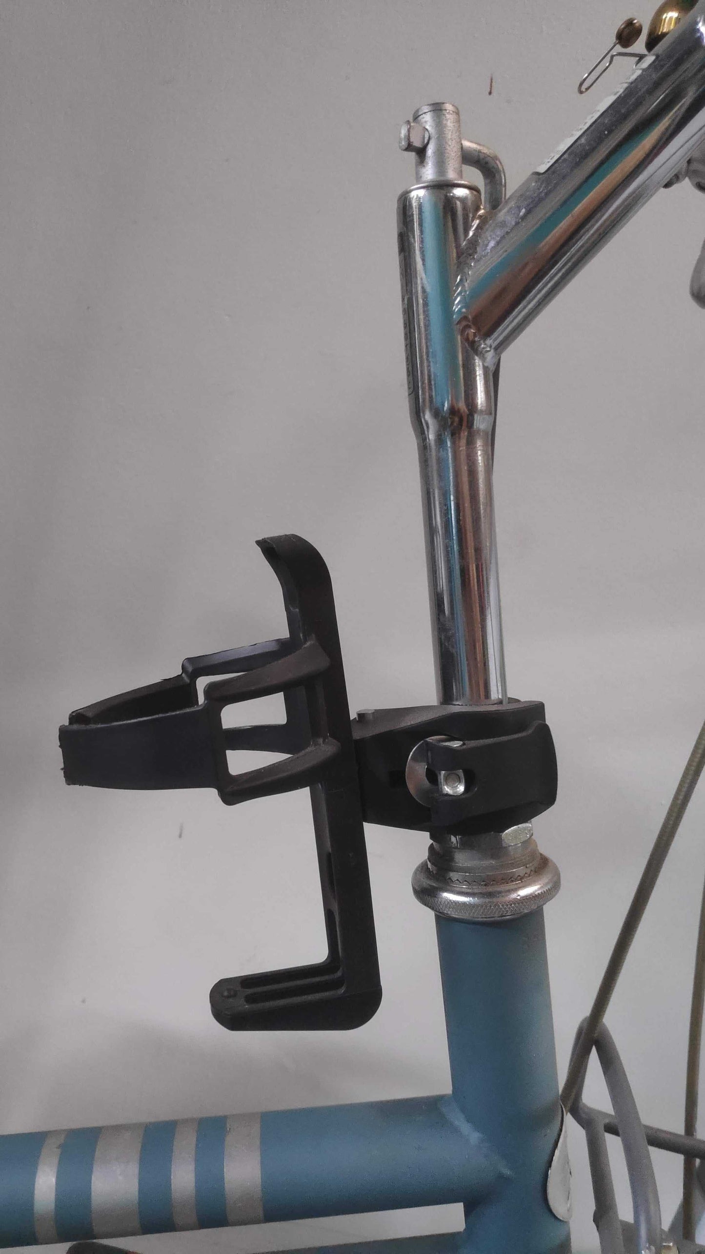 Beto Universal Bottle Cage