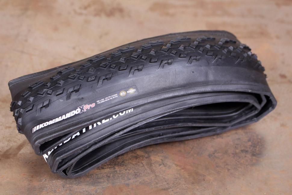 Kenda Kommando X Pro DTC Tires 700 x 33C (Knobby, Folding)
