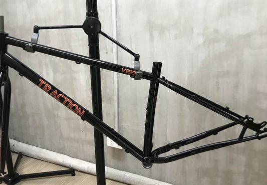 Traction Veer Frameset