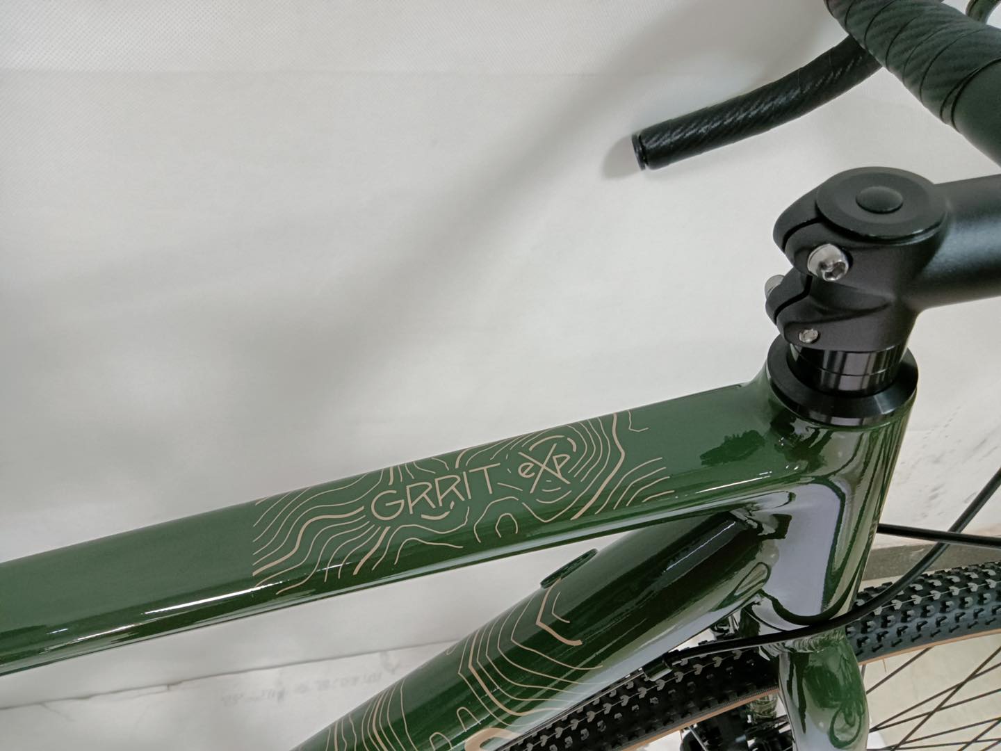 Traction Gritt eXp Built Bike