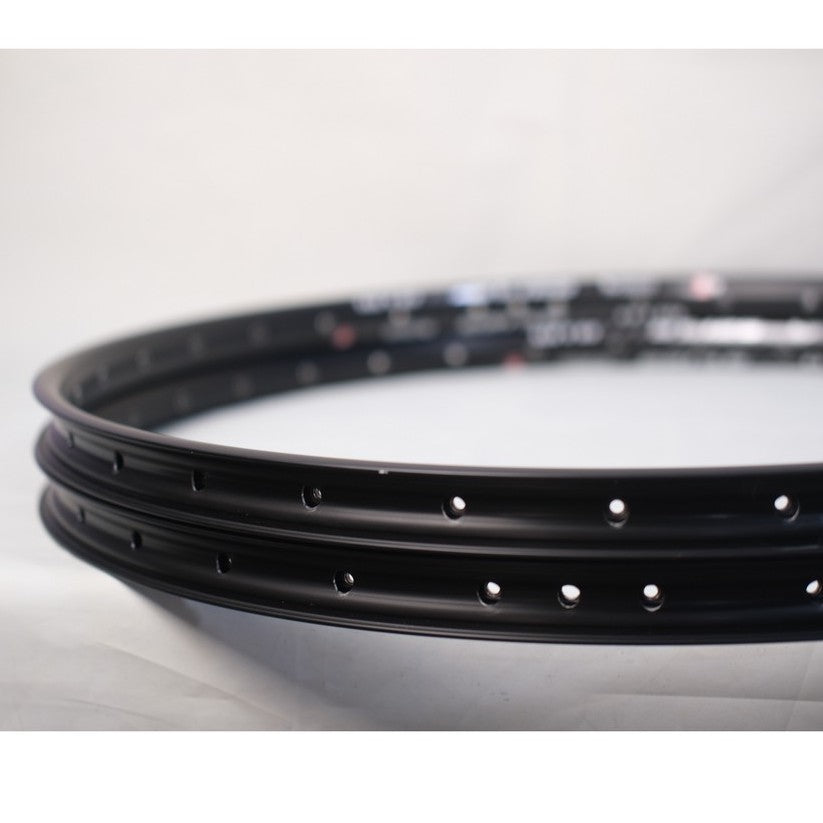 WTB STp i25 MTB Rim ( 27.5 or 29in, Tubeless Ready, 32 or 36 Hole, Disc Brake Only)