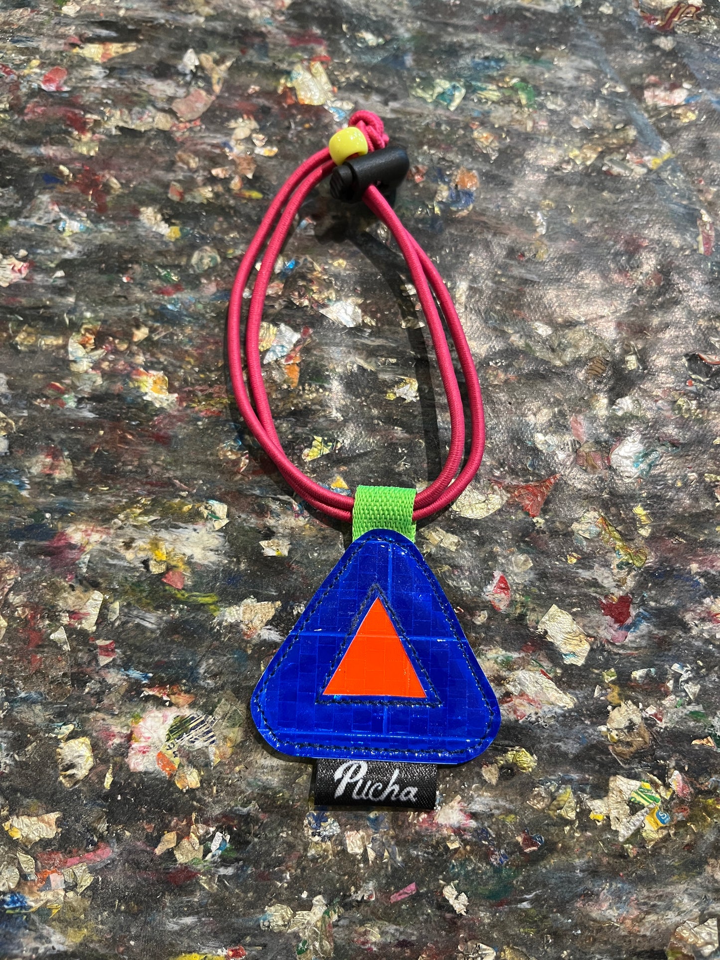 Pucha Tiny Triangle Reflector