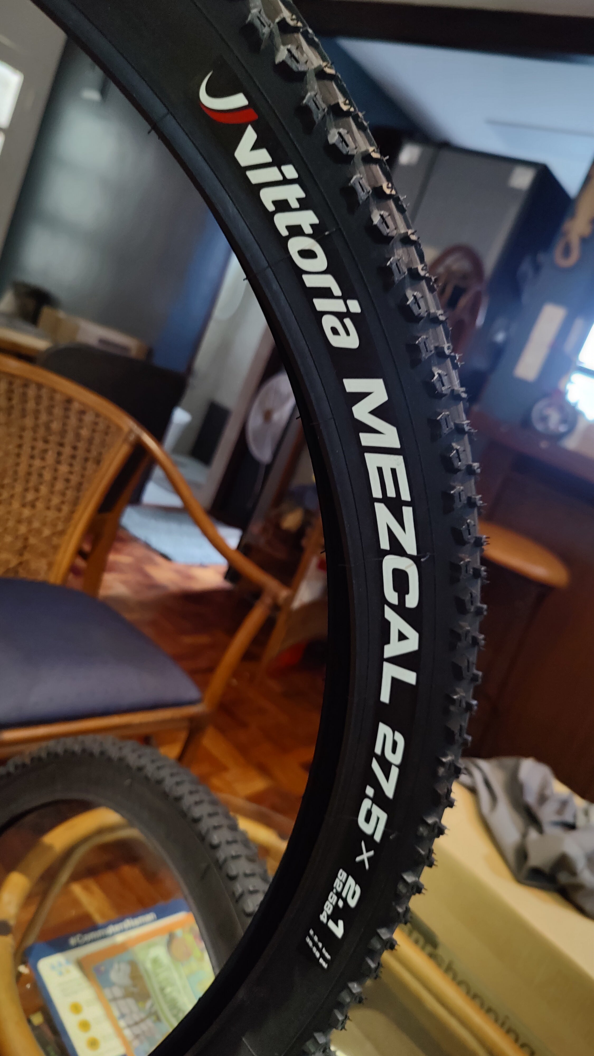 Vittoria Mezcal XC MTB Tire 26 or 27.5 x 2.1in Wire Bead