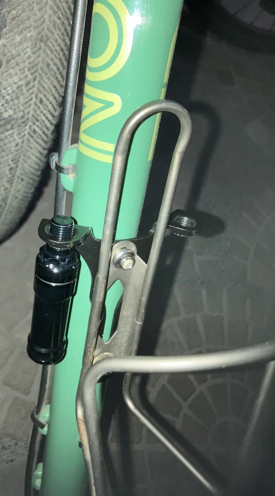 Traction Tubeless Plug Tool (Bacon Plug Kit)