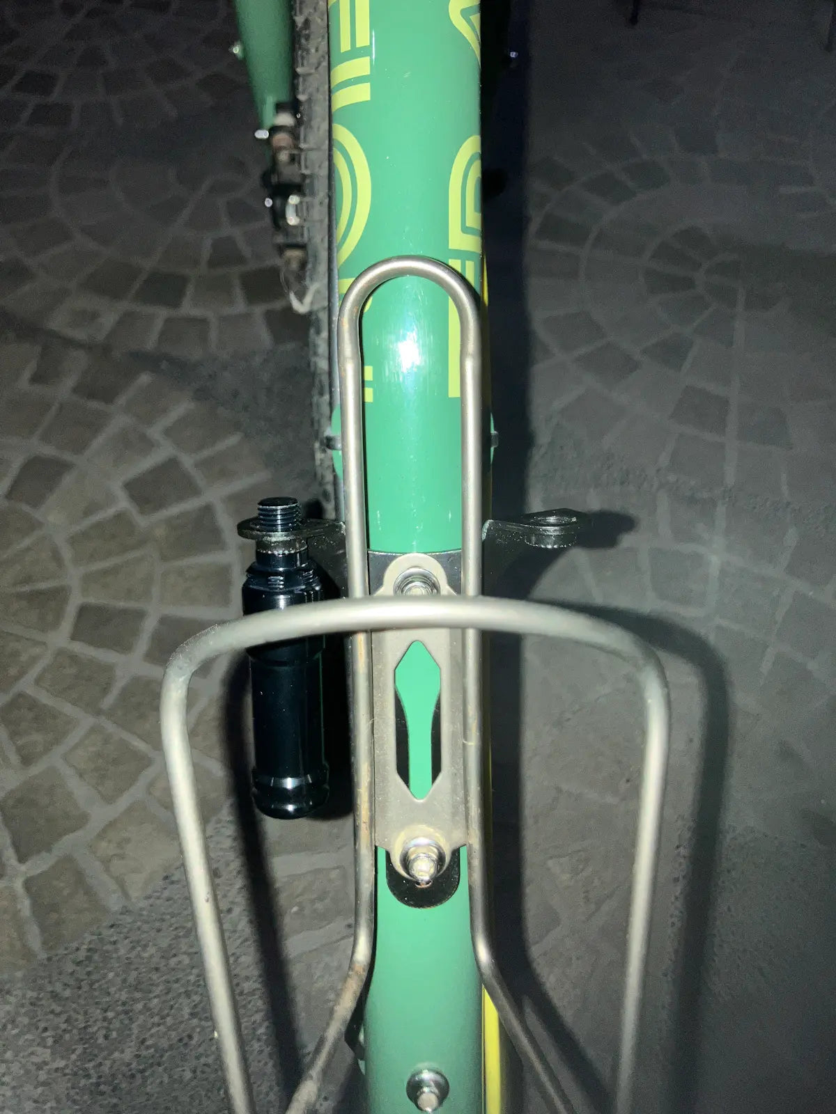 Traction Tubeless Plug Tool (Bacon Plug Kit)