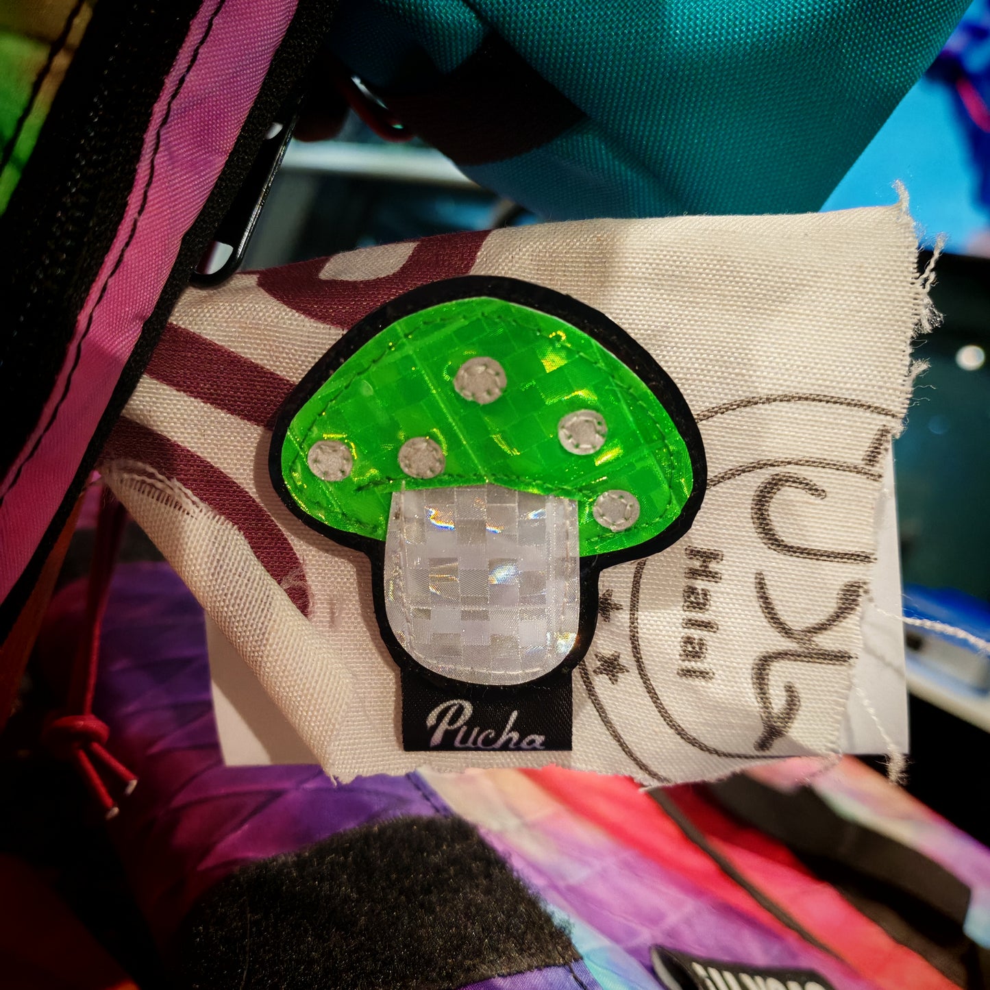 Pucha Pin Reflectors