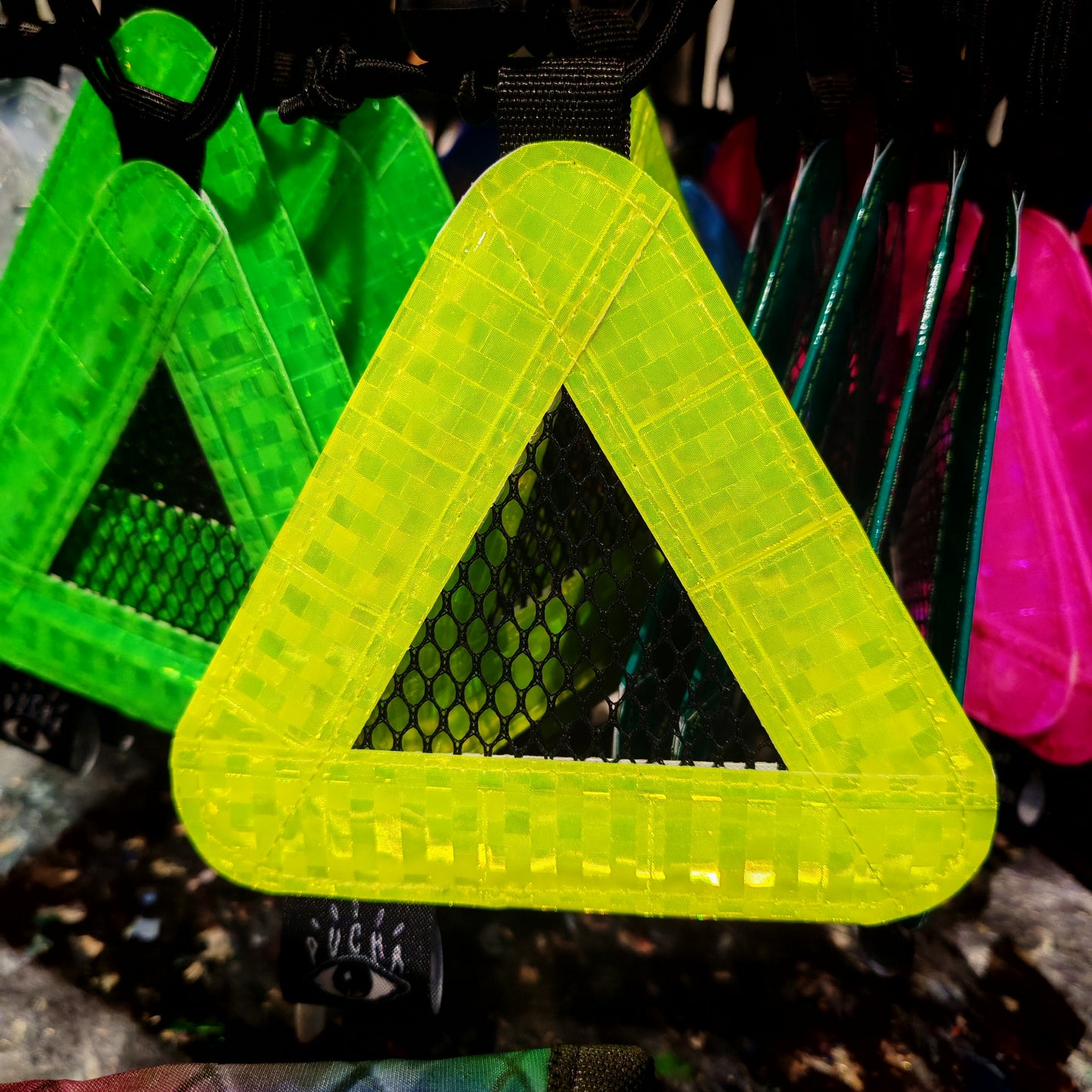 Pucha Triangle Reflector