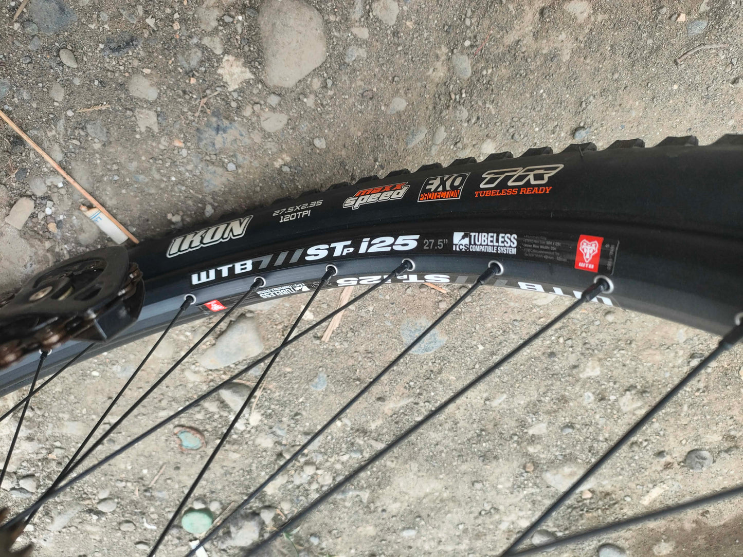 WTB STp i25 MTB Rim ( 27.5 or 29in, Tubeless Ready, 32 or 36 Hole, Disc Brake Only)