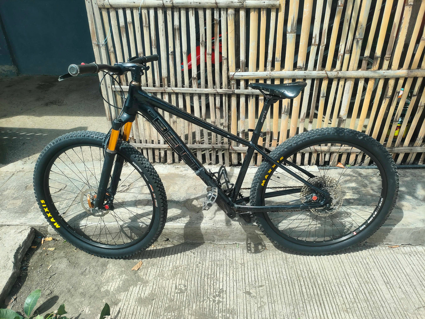 WTB STp i25 MTB Rim ( 27.5 or 29in, Tubeless Ready, 32 or 36 Hole, Disc Brake Only)