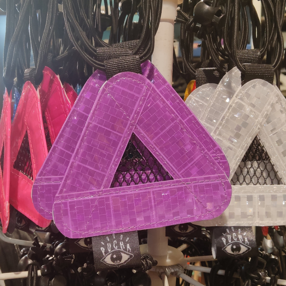 Pucha Triangle Reflector
