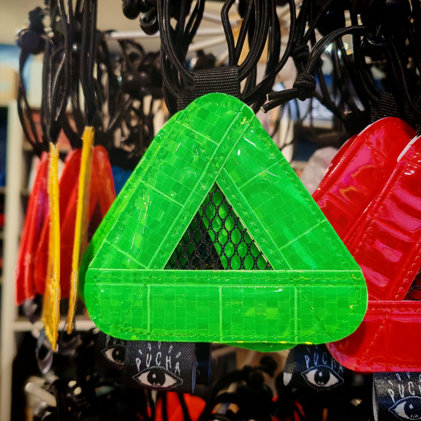 Pucha Triangle Reflector