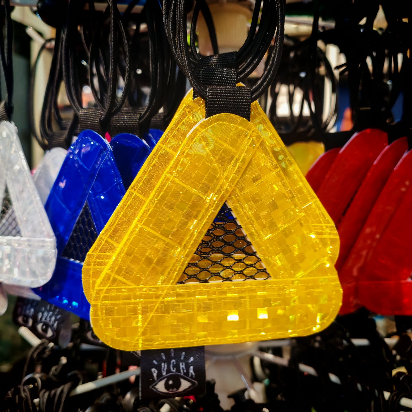 Pucha Triangle Reflector