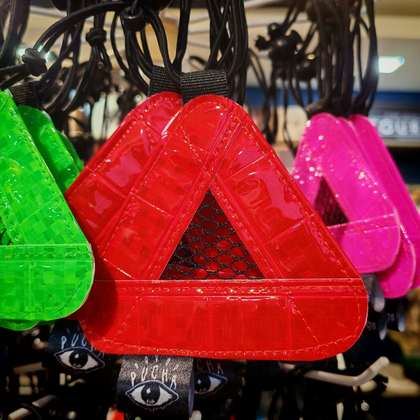 Pucha Triangle Reflector