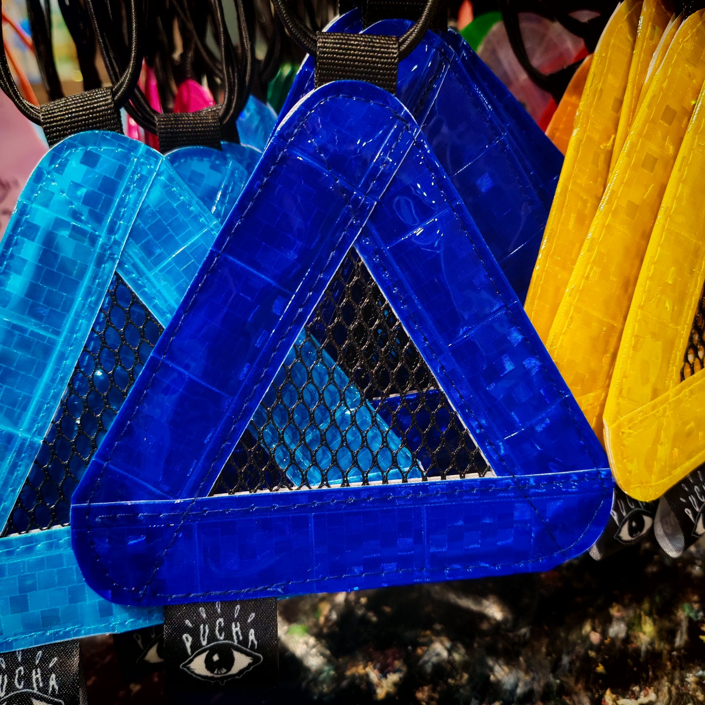 Pucha Triangle Reflector