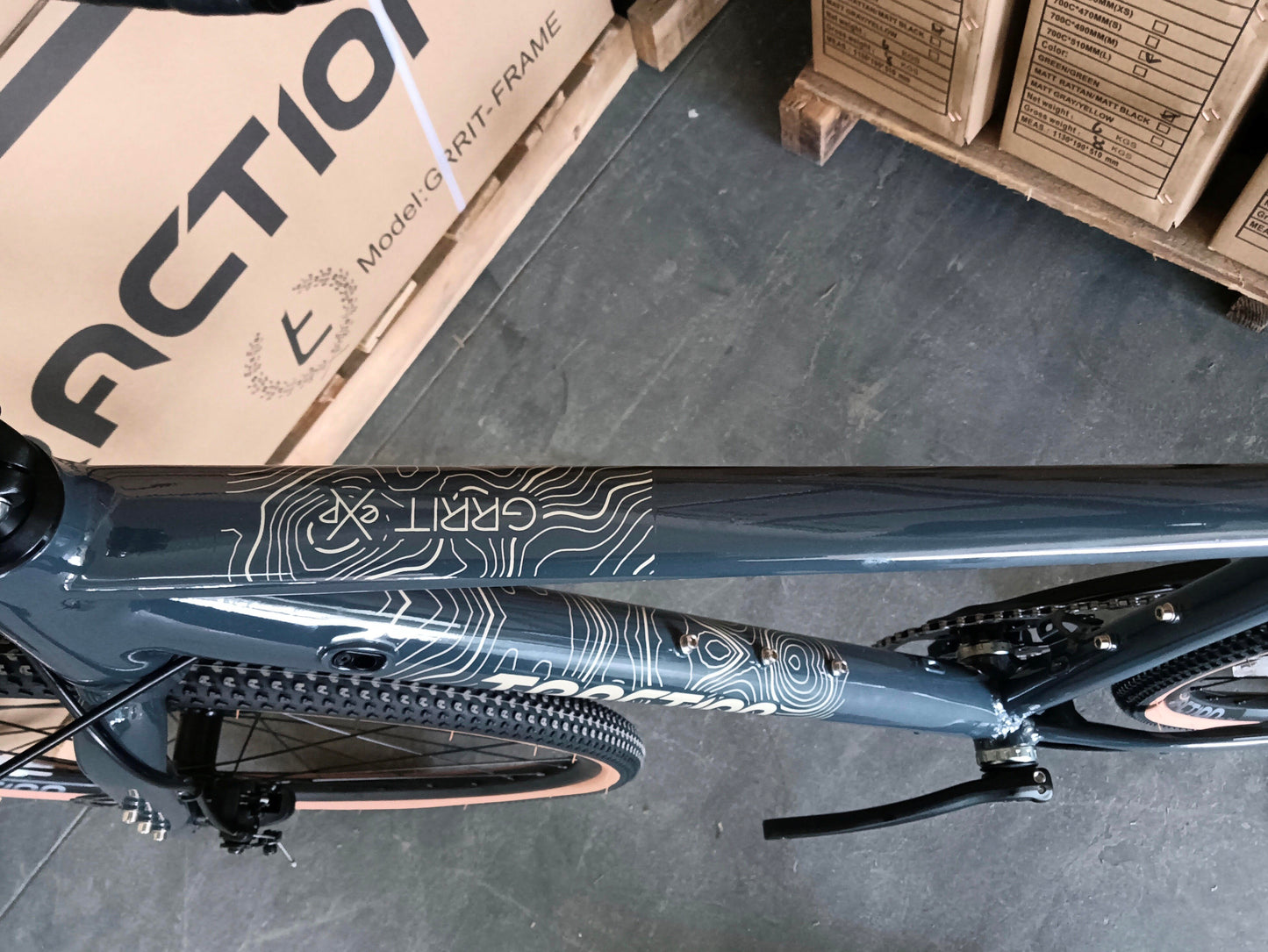 Traction Gritt eXp Built Bike